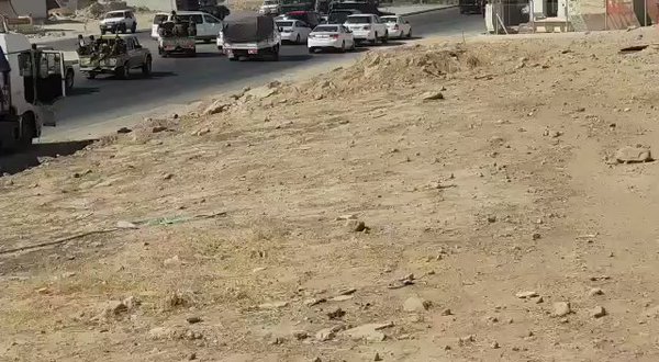 Kurdish forces seen withdrawing from Rahim Awaa in Kirkuk toward Sulaymaniyah.    