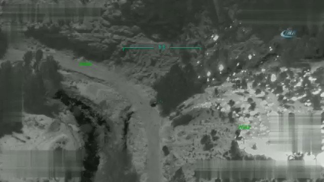 TSK, Hakurk'da bir Pkk mühimmat noktasını imha ettiğini duyurdu.   