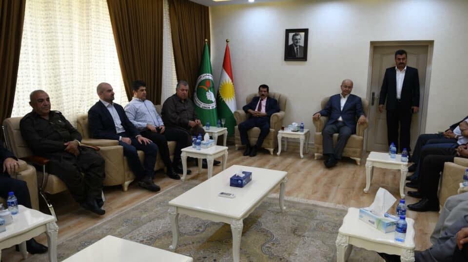 PUK'a candidate to Iraq's presidency @BarhamSalih is in the meeting with @KosretRasoulAli and @Bafeltalabani in PUK's headquarter in Sulaymaniyah   