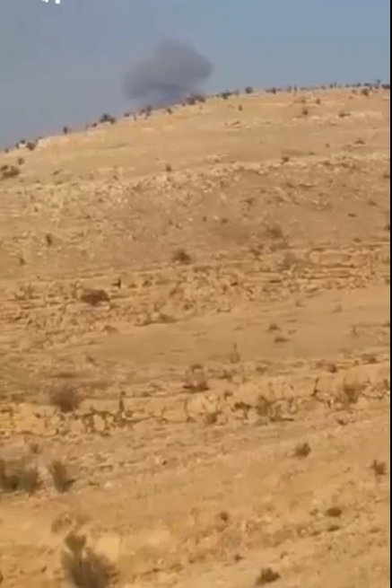 Peshmerga forces on alert as the Coalition warplanes pound ISIS targets near Makhmour    