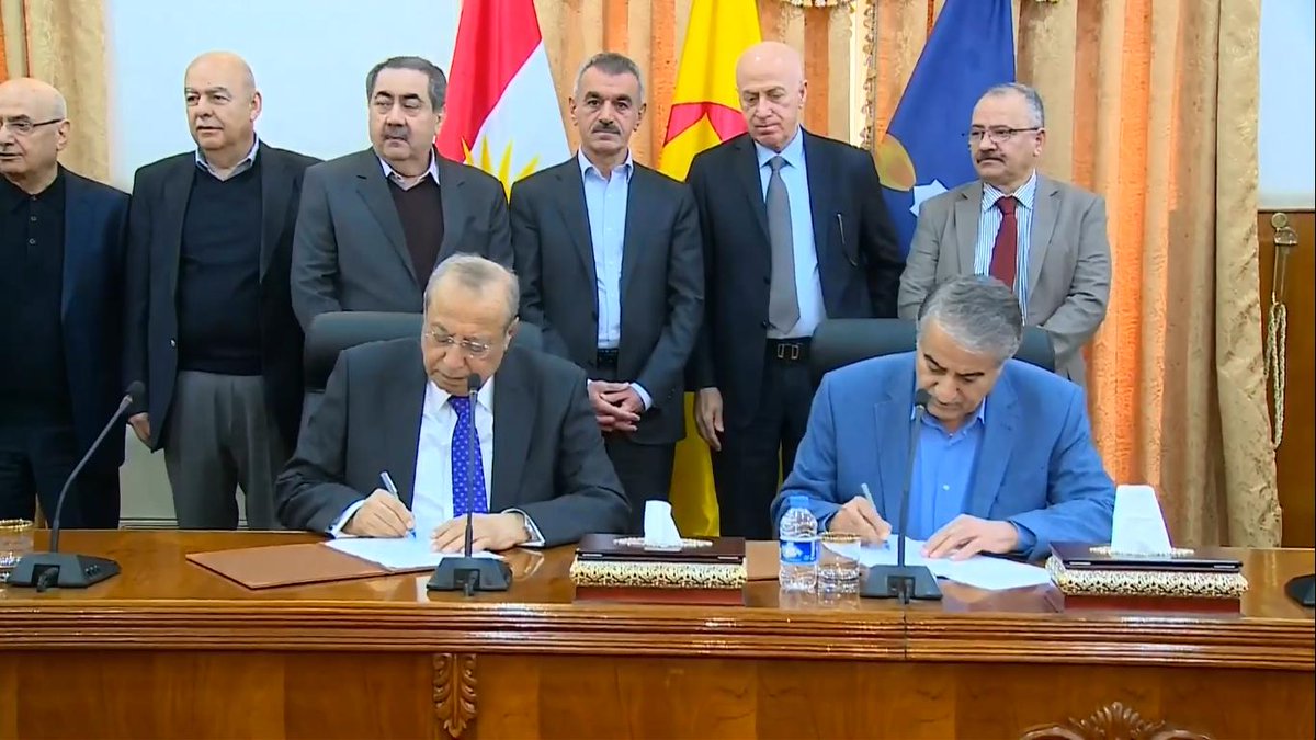 The Kurdistan Region's Gorran (Change) Movement officially signed a strategic agreement with the KDP over their participation in the new @Kurdistan cabinet.  