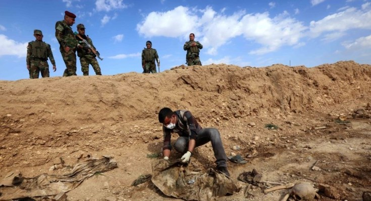 Opening of the first mass grave in the Ezidi stronghold of northern Iraq the Iraqi authorities, in cooperation with the United Nations, opened the first mass grave containing the remains of ezehedes killed by Isis 