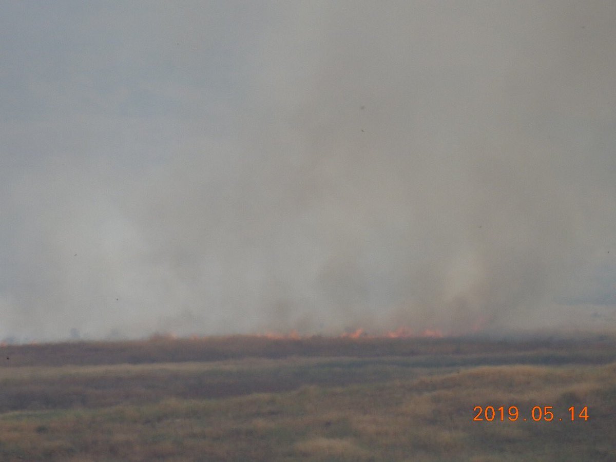 ISIS sets fire on agricultural lands in Ali Rash village in Makhmour.   