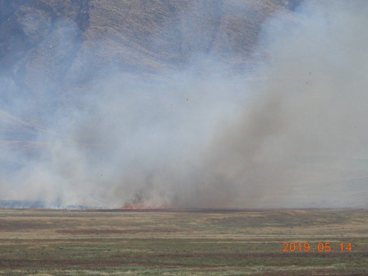 ISIS sets fire on agricultural lands in Ali Rash village in Makhmour.   