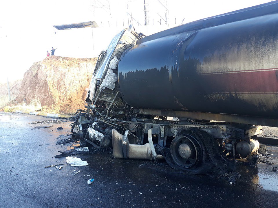 An oil tanker collided with a truck between Koya and Erbil. Huge damages to the vehicles, no casualties. 