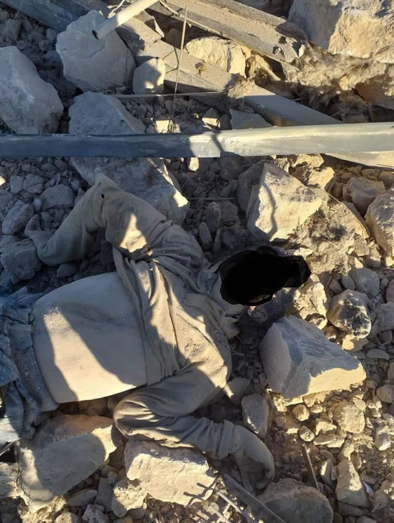 Some photos to confirm the Sinayyah take-down. The surprise operation was carried out at 0300 local time by Salahuddin SWAT and Commandos. 8 is confirmed by Security Media.   