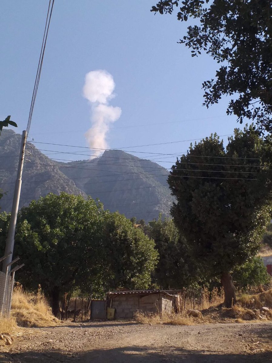 Turkish warplanes heavily bombarding PKK bases in Matina mount, NE Duhok