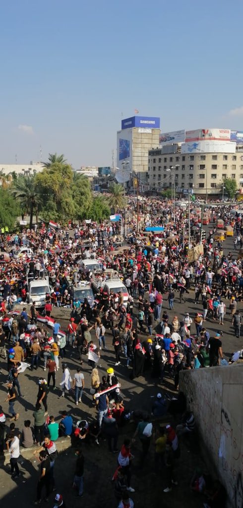 Thousand of Iraqis in Tahrer Square, and Dozens of tuk- tuk on the Jomhorya bridge leading to the Green zone