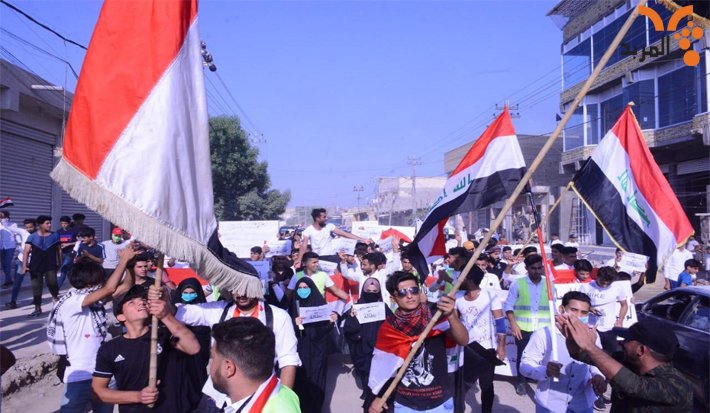 Continuing student demonstrations in the district of the city north of Basra
