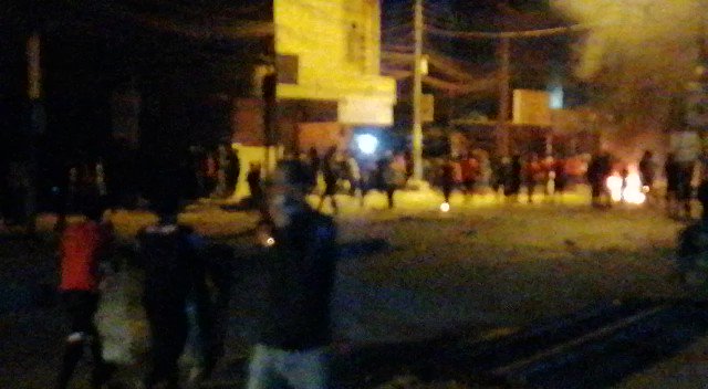 Attempting to burning the house of Director general secretariat of ministers council (Hamid al-Ghazi) at Shatrah, northeast of Nasiriyah.  2 dead, 8 wounded  
