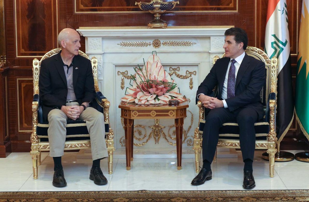 Productive exchange between @KurdistanRegion President Nechirvan Barzani @IKRPresident & a Congressional delegation led by @RepAdamSmith on KRI-US partnership, the situation in Iraq, recent developments in Syria, the impact on the war against ISIS, the consequences & way forward
