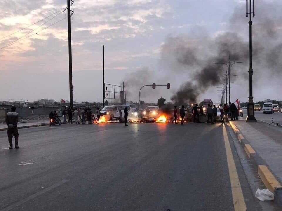 All roads in Basrah have been cut due the general strike 