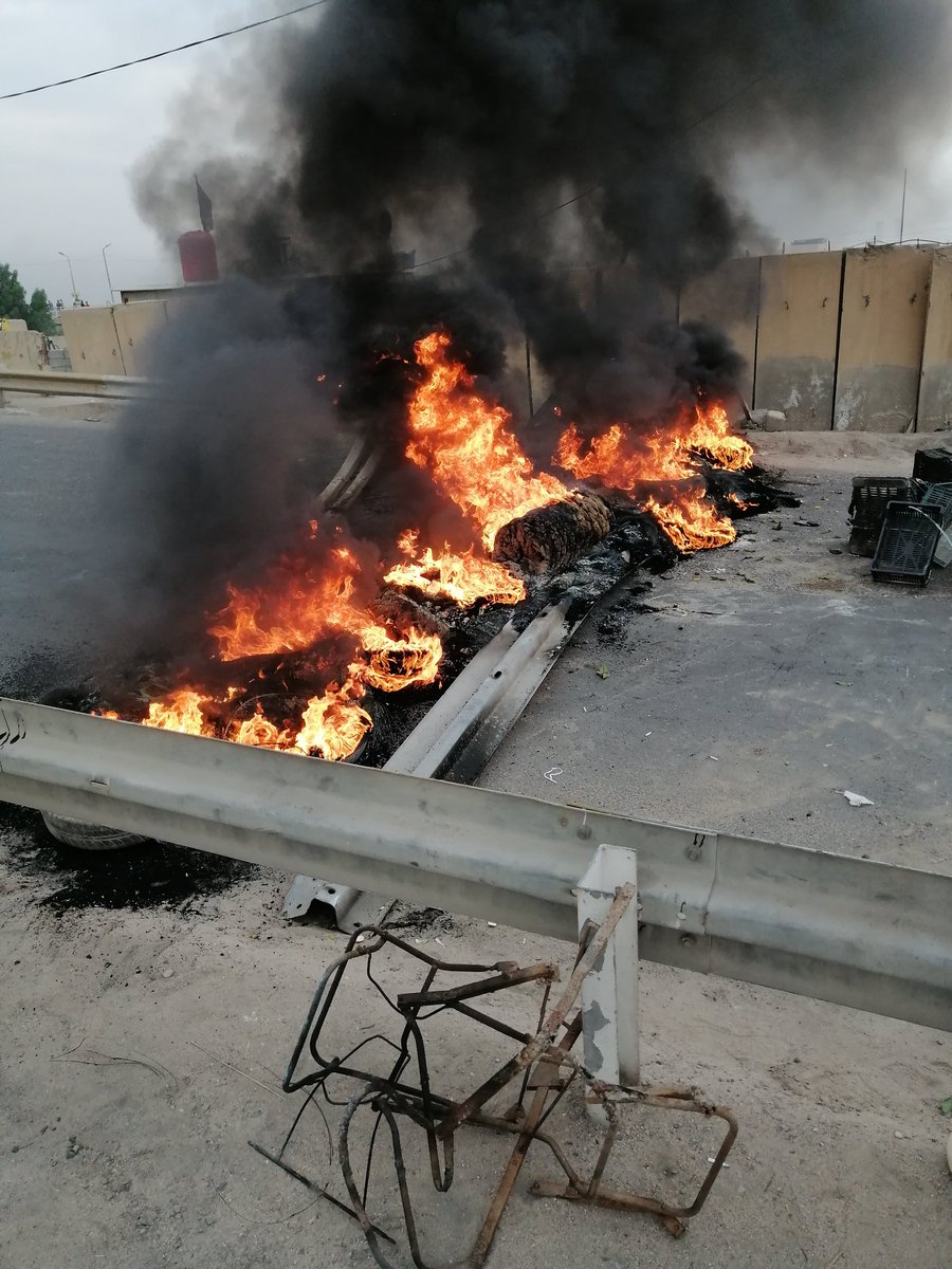 All roads in Basrah have been cut due the general strike 