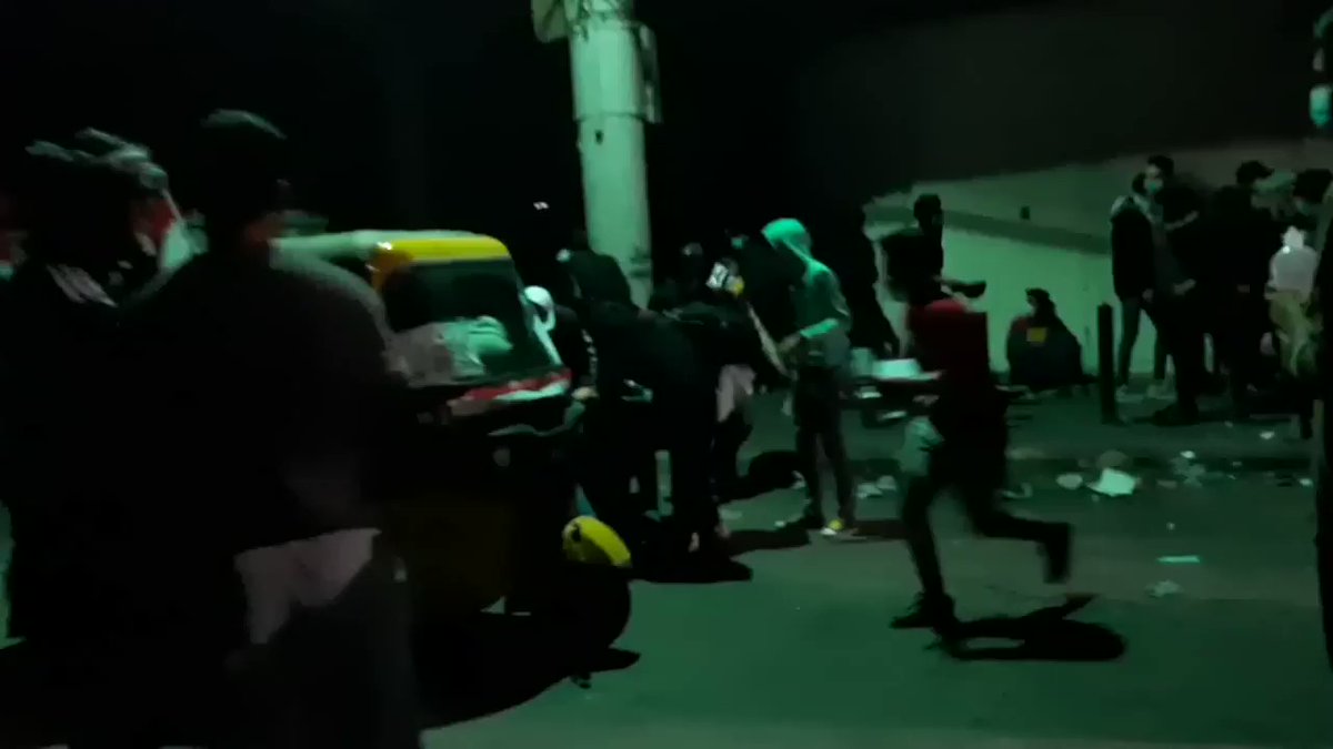 Chaos near Ahrar bridge is reported tonight as many protesters are believed to be wounded by the tear gas canisters the security forces are using in Baghdad. The video shows multiple protesters are having troubles with breathing due to tear gas usage. 