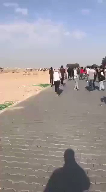 Video when security force fired live ammunition to disperse demonstrators near Umm Qasr port 