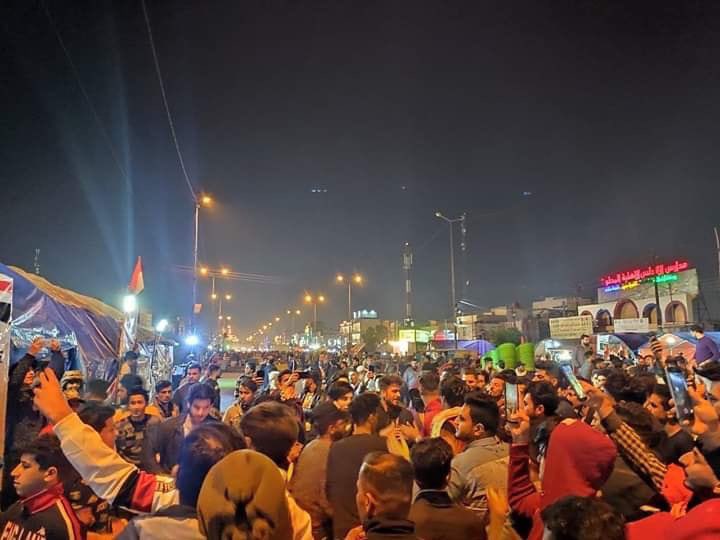 The sit-ins continue in Basra, near the governorate building