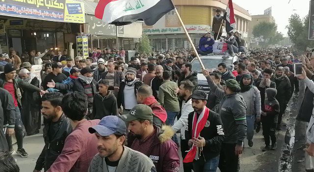 The funeral of the young Thaer Karim Al-Tayeb in the midst of mass sadness and anger in Al-Diwaniyah Governorate, which declared mourning for 3 days