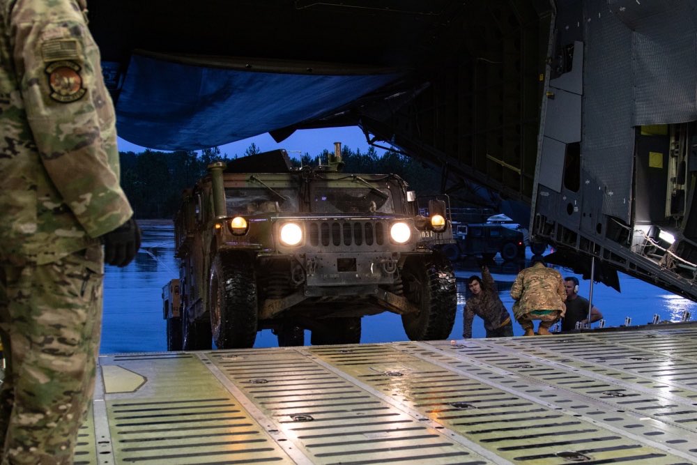 US Army send more military equipments to @82ndABNDiv in Iraq due to threats from Iran and PMF militias