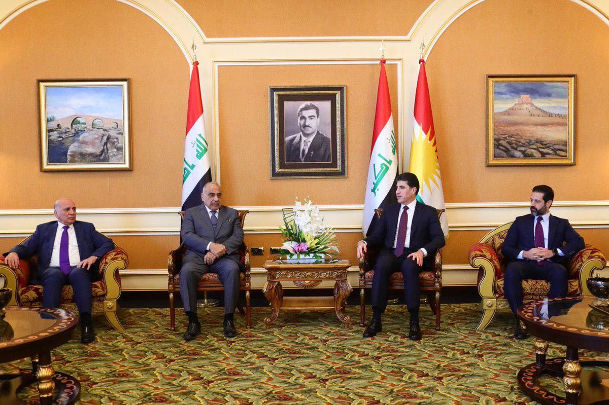 Iraqi PM @AdilAbdAlMahdi has just arrived to Erbil and received by Kurdistan region's president Nechirvan Barzani. Both sides to discuss about regional tensions between Iran & US , solving disputes between KRG & Iraqi Gov and Forming a new government in Iraq
