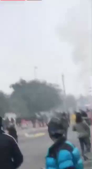 Riot police fired gas bombs and killed the protesters in the Aviation Square in central Baghdad
