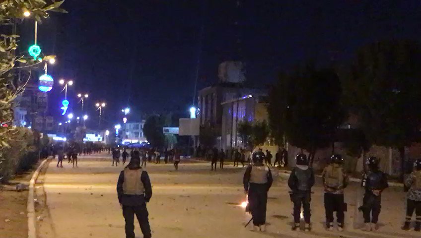 Video shows Iraqi protester attacks security forces with Molotov cocktail in Karbala