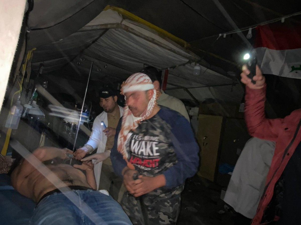 Pictures of medical detachment at the Najaf sit-in square receive a number of wounded people, as a result of the assault of the Saraya Al Salam militia