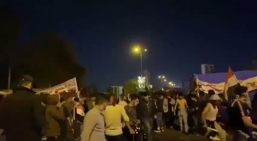 The live bullets against the protesters in Najaf, Iraq