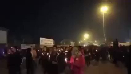 The demonstrators returned massively to Sadrin Square in Najaf, after confidence was restored between the security forces and peaceful demonstrators, and the square was returned to them