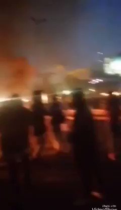 The demonstrators redeploy in the Khelani Square in an attempt to close the Senak Bridge hours after it opened
