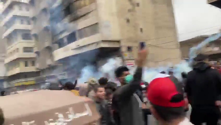 Baghdad: tear gas deployed at Khalani square