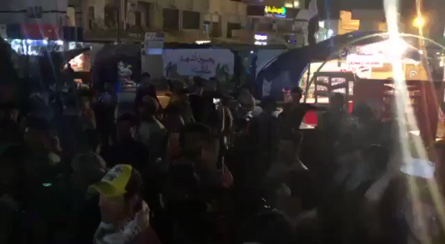 Dhi Qar: Protesters from the sit-in of al-Habboubi Square in the city of Nasiriyah, Governor Adel al-Dakhili gives 12 hours to resign, otherwise the escalation will take place