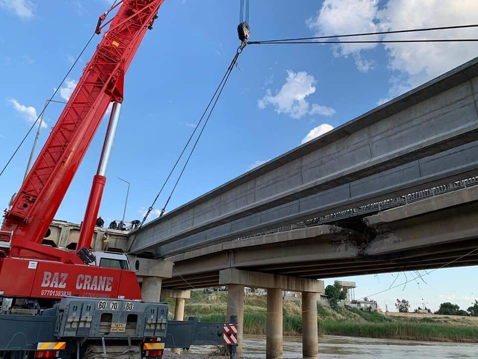 Reconstruction of Altun Kupri (Prde) bridge linking Kirkuk and Erbil continues.   The bridge was destroyed on October 16, 2017 when clashes erupted between Kurdish and Iraqi forces