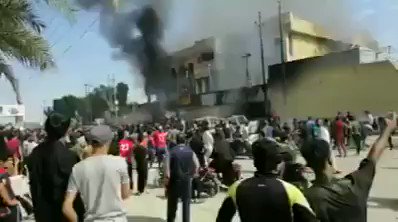 حرق مقر مجموعة حزب الله الأوفياء المسلحة في الناصرية
