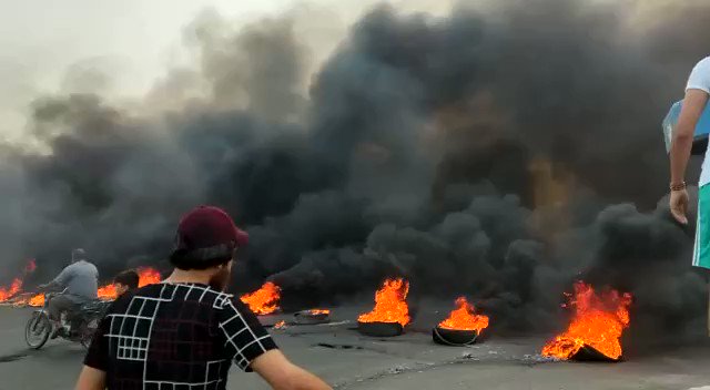 Demonstrations in Basra, southern Iraq due to lack of electricity
