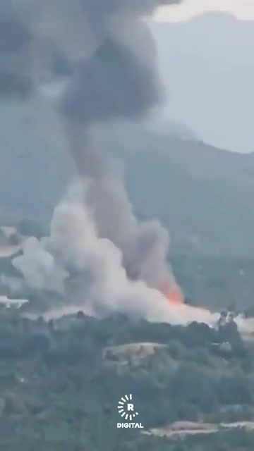 La zona de Amediye, una de las más turísticas en Kurdistán iraquí, está bajo bombardeos del ejército turco.Esto no es Gaza, es Kurdistán iraquí. El ejército turco está bombardeando las casas de civiles en las montañas con la excusa de atacar a guerrilleros del PKK