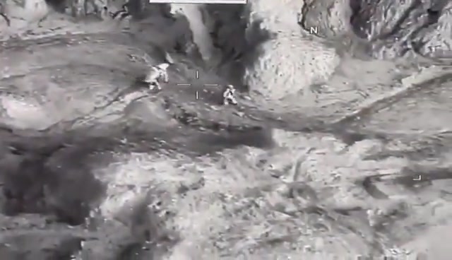 An Iraqi air strike destroys ISIS hideouts & kills a number of them in the Hamrin Mountains