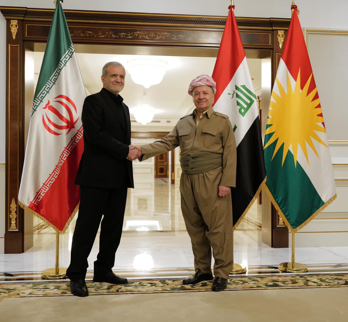 Der iranische Präsident Masoud Pezeshkian lud den KDP-Präsidenten @masoud_barzani offiziell zu einem Besuch in die Islamische Republik Iran ein: Barzani-Hauptquartier