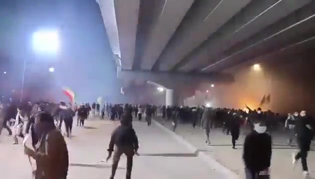 Intense clashes continue near the US Embassy in Baghdad, Iraq