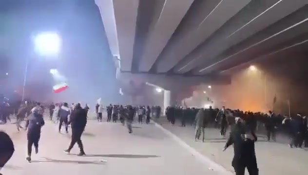 Intense clashes continue near the US Embassy in Baghdad, Iraq