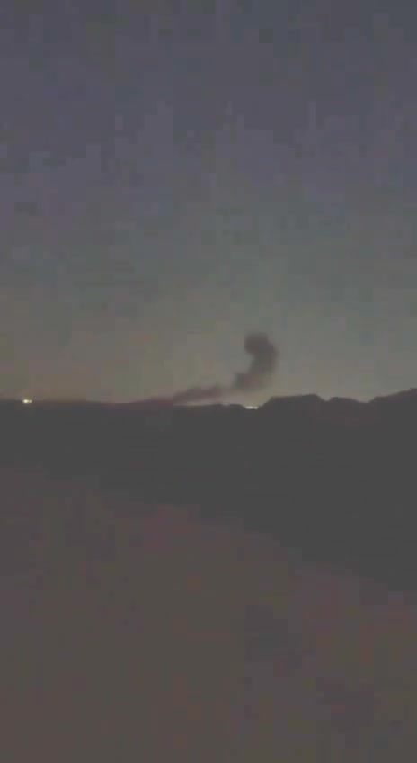 Video: Footage appears to show a smoke plume rising from Jurf al-Sakhar south of the Iraqi capital Baghdad following a reported new U.S. airstrike targeting Iraqi Shiite militants