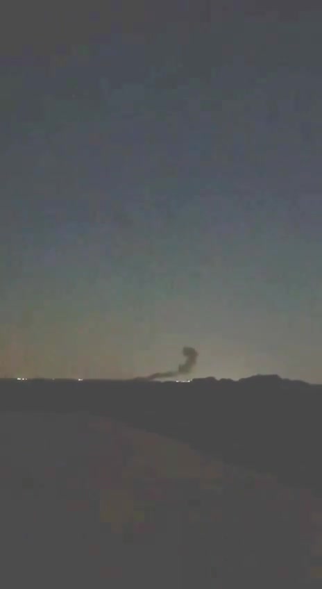 Video: Footage appears to show a smoke plume rising from Jurf al-Sakhar south of the Iraqi capital Baghdad following a reported new U.S. airstrike targeting Iraqi Shiite militants