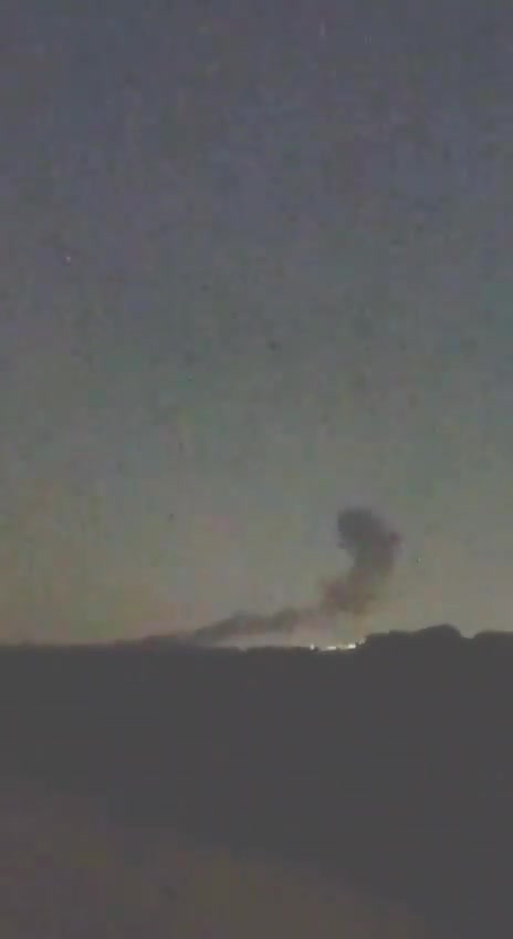 Video: Footage appears to show a smoke plume rising from Jurf al-Sakhar south of the Iraqi capital Baghdad following a reported new U.S. airstrike targeting Iraqi Shiite militants
