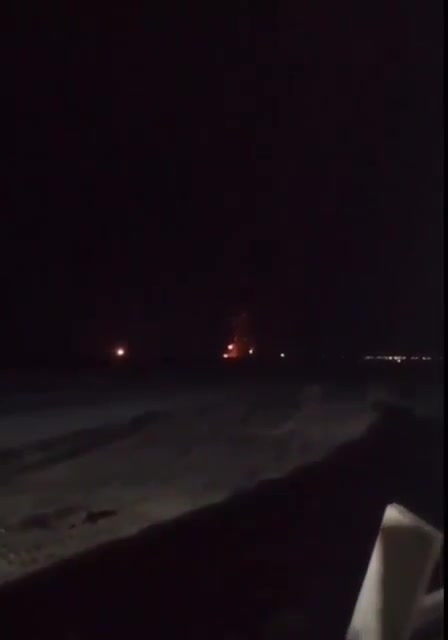 Footage shows a major explosion at a local PMF headquarters in al-Qaim, a town in Iraq near the Syrian border. Verified by Al Jazeera