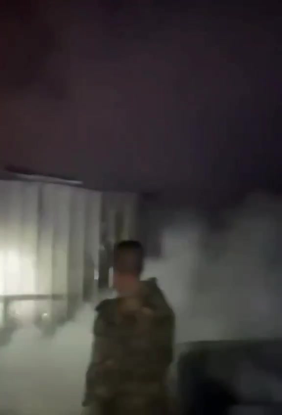 Video: A suspected U.S. or Israeli airstrike targeting an Iraqi Shiite militia base near the city of Mosul has reportedly inflicted at least 4 casualties from the Kataib al-Imam Ali and Quwat Waad Allah armed factions