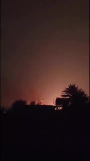 Heavy shelling targets a Popular Mobilization Forces (PMF) headquarters in the border province of Diyala, Iraq.