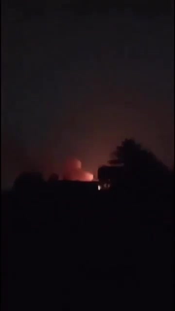 Heavy shelling targets a Popular Mobilization Forces (PMF) headquarters in the border province of Diyala, Iraq.