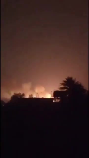 Heavy shelling targets a Popular Mobilization Forces (PMF) headquarters in the border province of Diyala, Iraq.