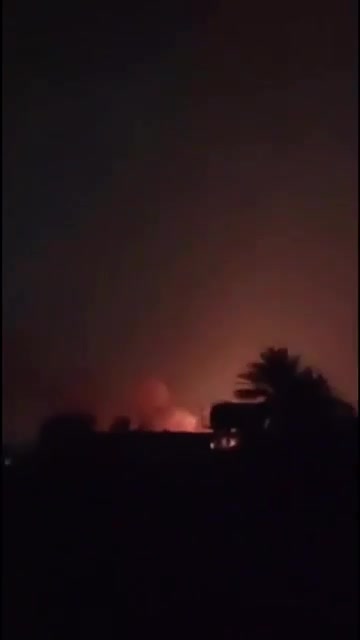 Heavy shelling targets a Popular Mobilization Forces (PMF) headquarters in the border province of Diyala, Iraq.