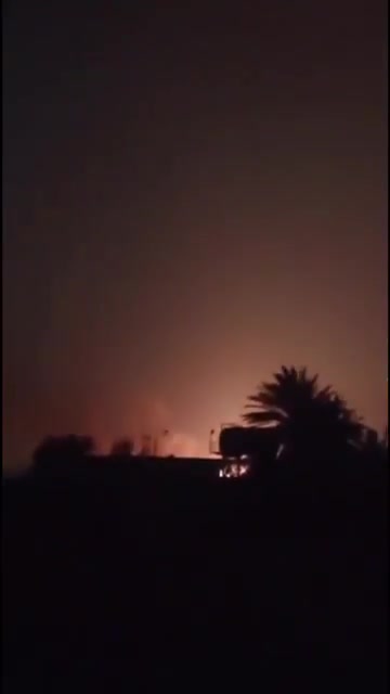 Heavy shelling targets a Popular Mobilization Forces (PMF) headquarters in the border province of Diyala, Iraq.