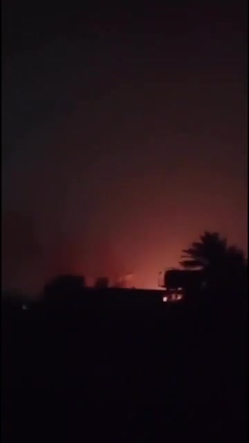 Heavy shelling targets a Popular Mobilization Forces (PMF) headquarters in the border province of Diyala, Iraq.